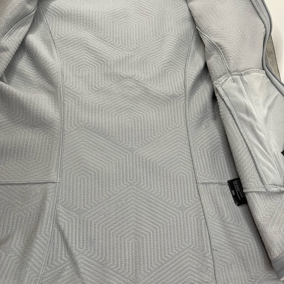 Women’s UA Cold Gear Dobson soft shell jacket - Picture 8 of 10